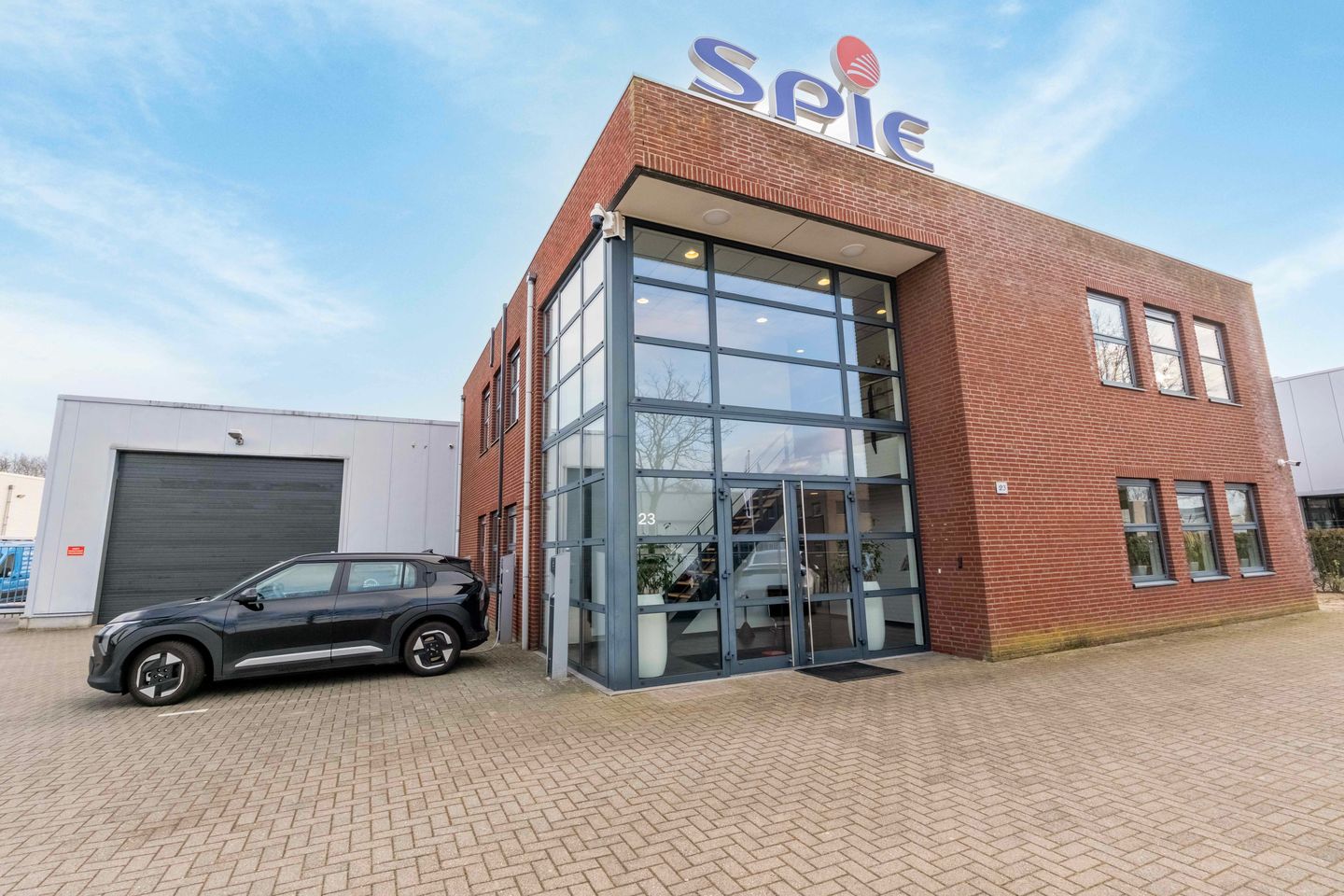 Bekijk foto 2 van Keizersveld 23