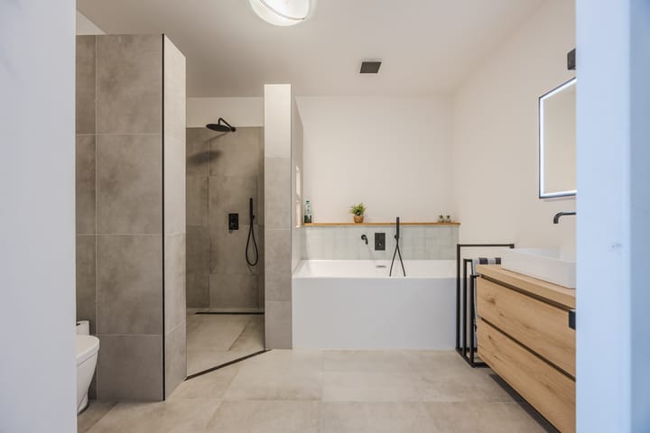 Photo 4 of Walstro 61