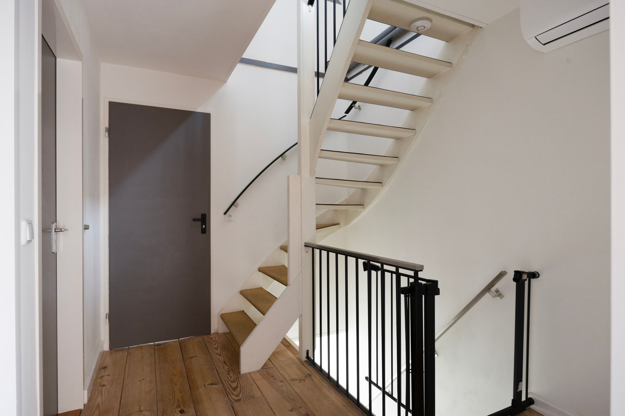 Foto 21 van Jan Tinbergenlaan 75