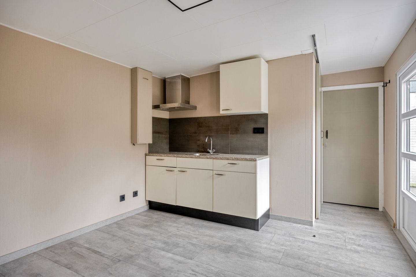 Foto 34 van Jan Tinbergenlaan 75