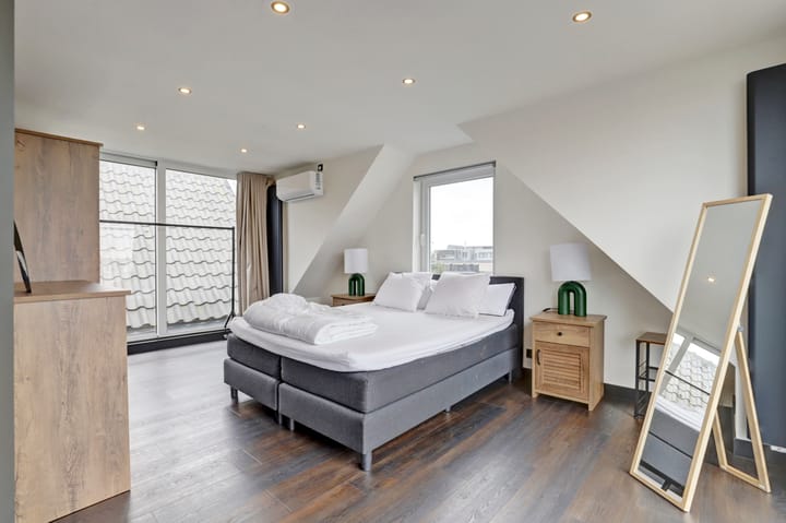 Foto 24 van Claes de Vrieselaan 91-A02