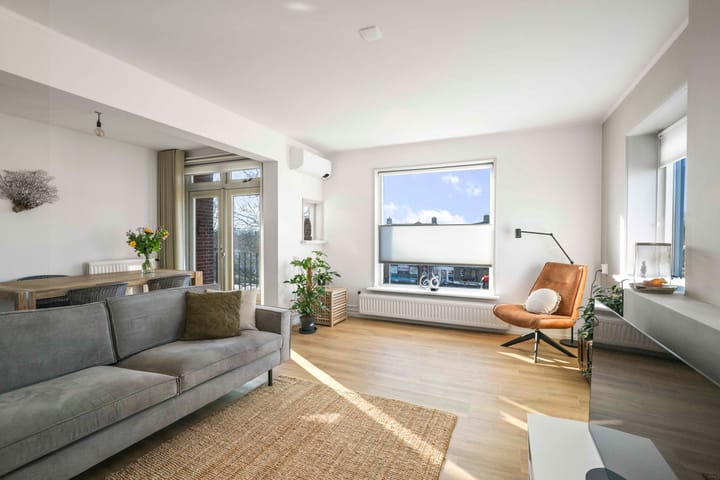 Photo 2 of Herman Boerhaavelaan 6