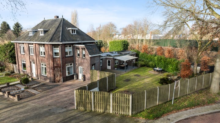 Louis Regoutstraat 82