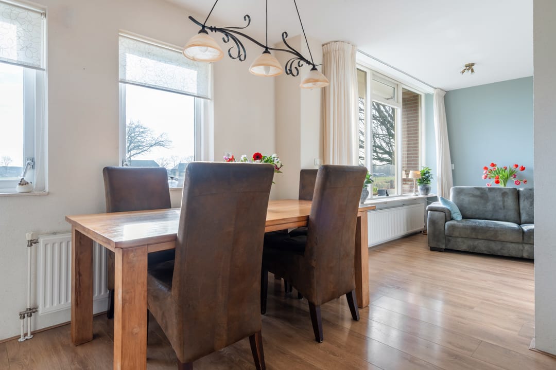 Photo 13 of Schoolpad 9