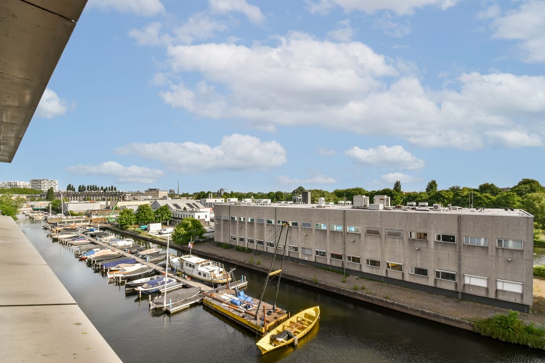 Photo 7 of Willem de Zwijgerlaan 334-D12