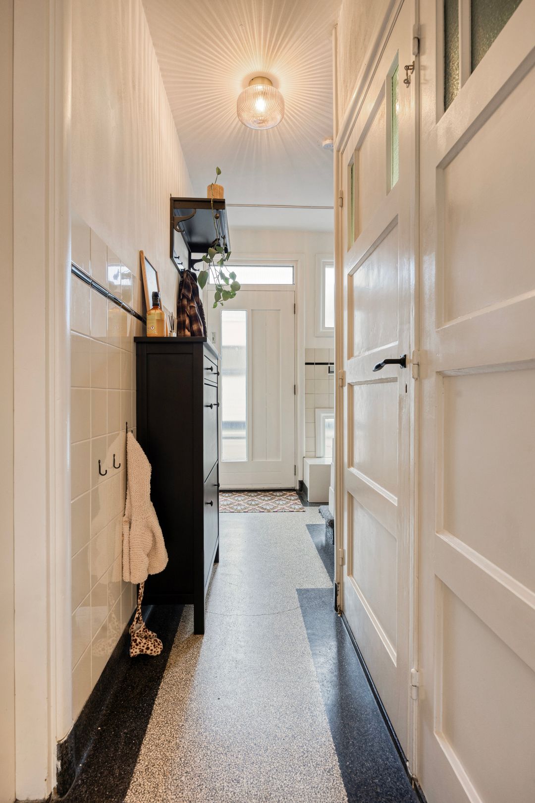 Photo 8 of Zilverlindestraat 9