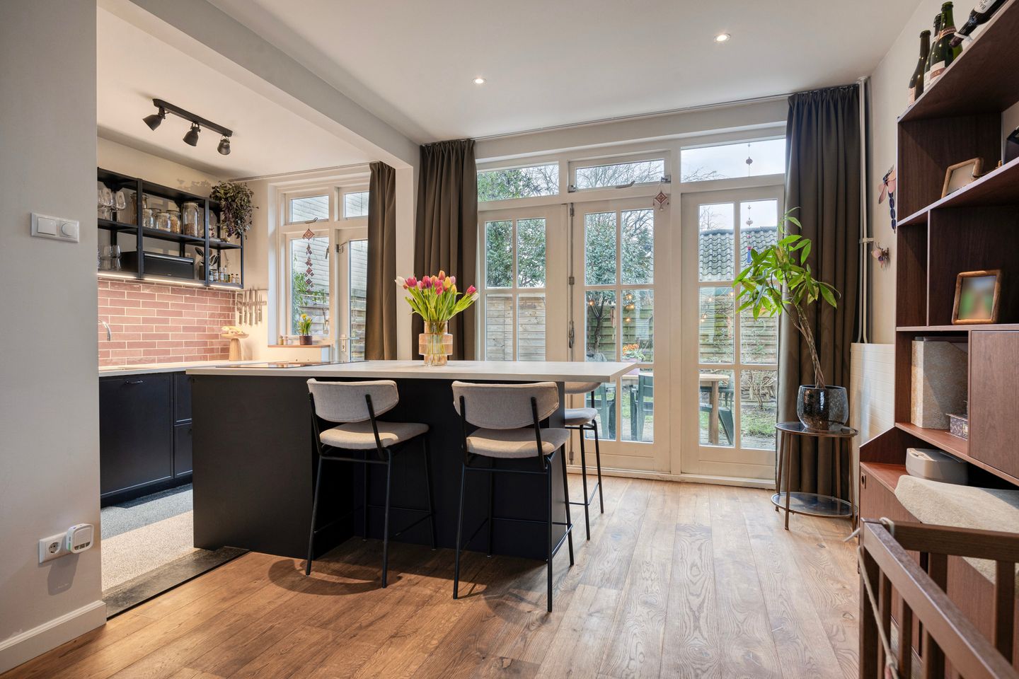 Photo 14 of Zilverlindestraat 9