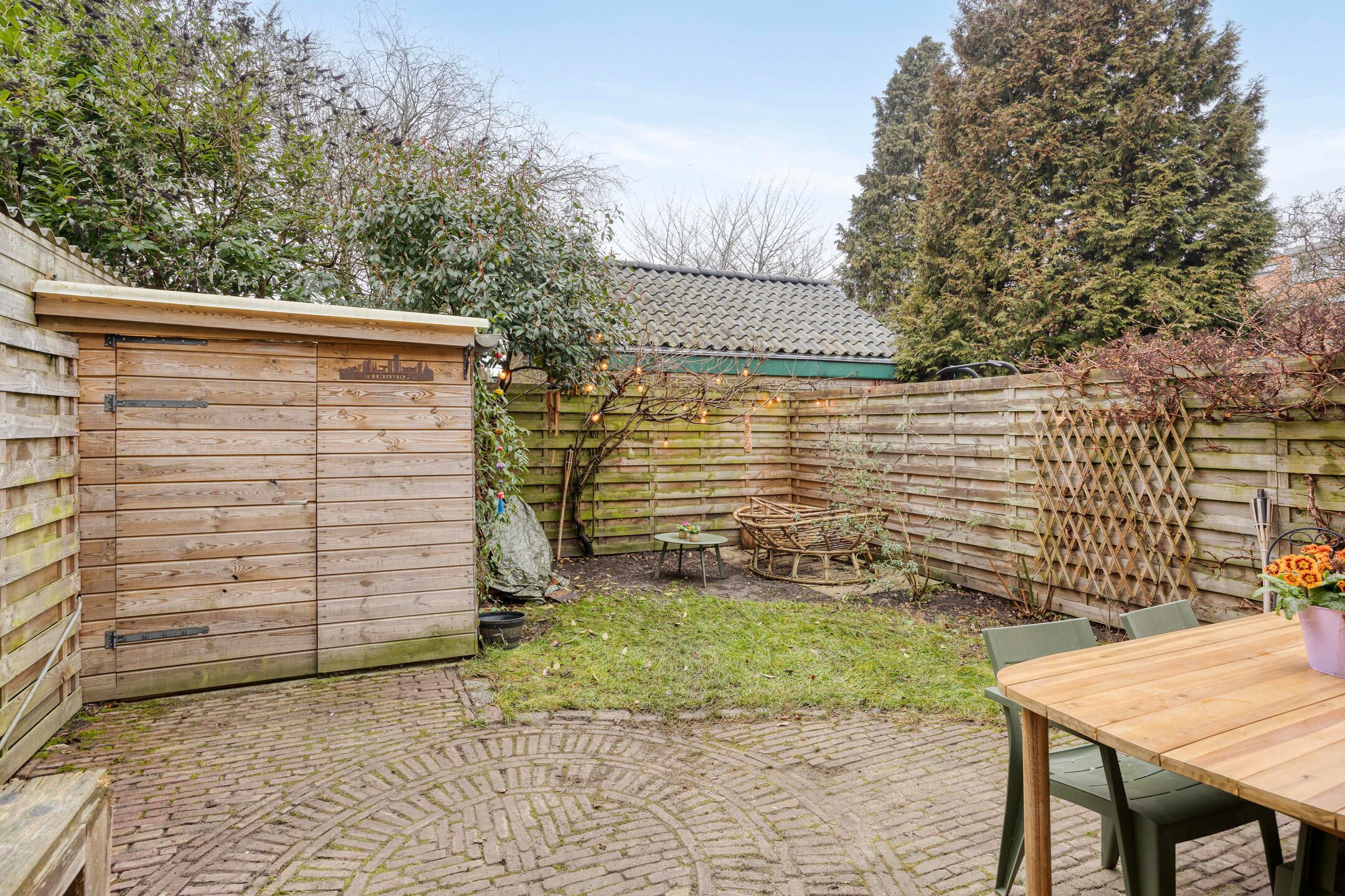 Photo 42 of Zilverlindestraat 9