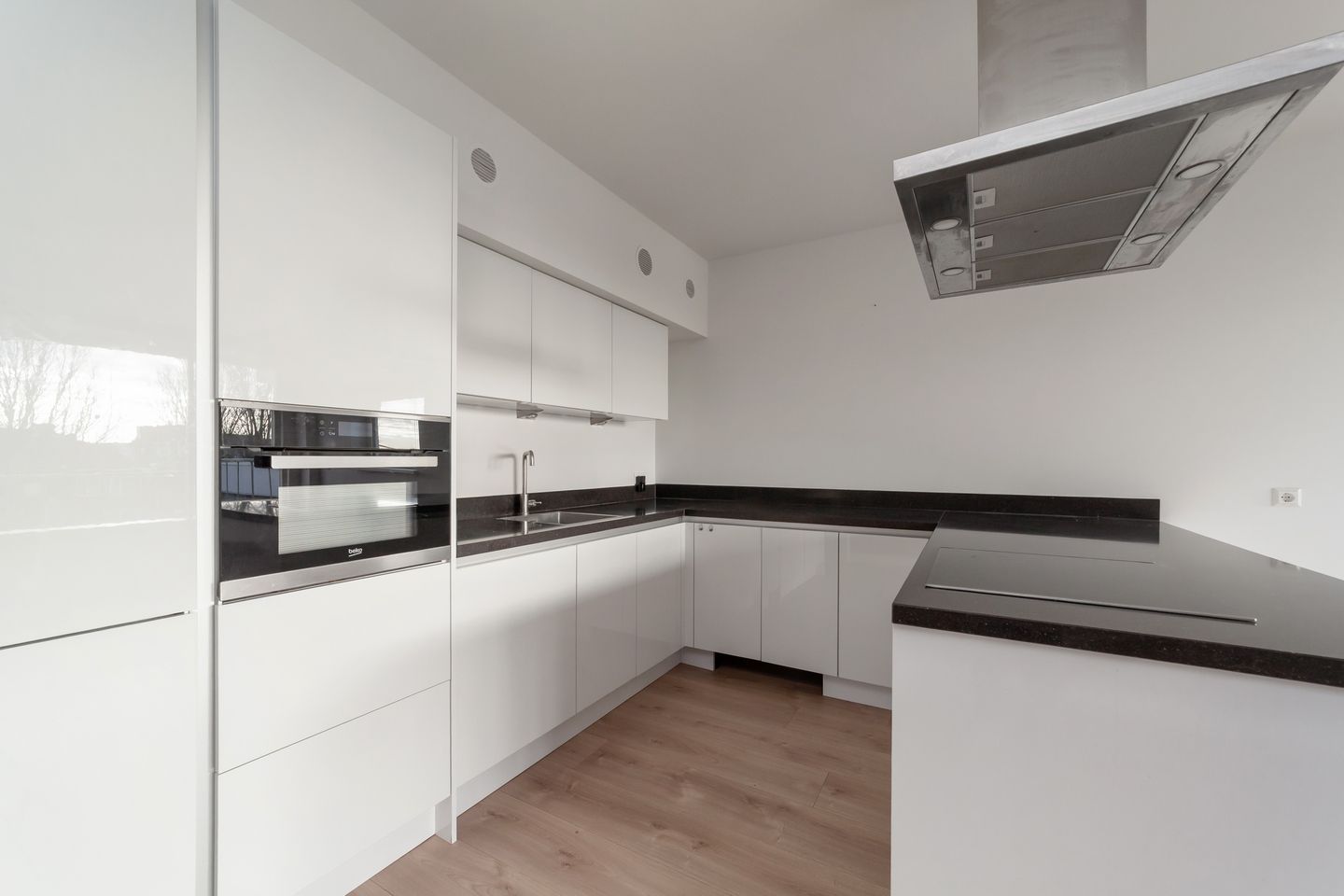 Foto 10 van Arnold Spoelplein 27