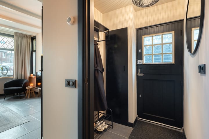 Photo 12 of Emmakade 1