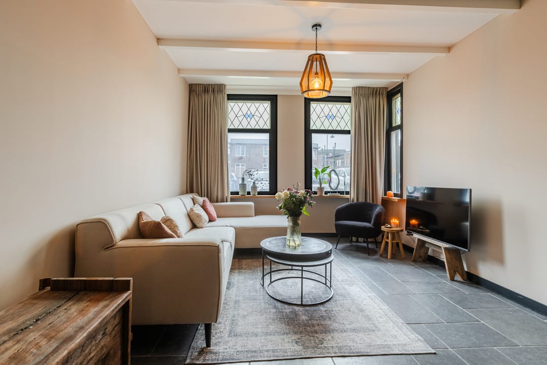 Photo 16 of Emmakade 1