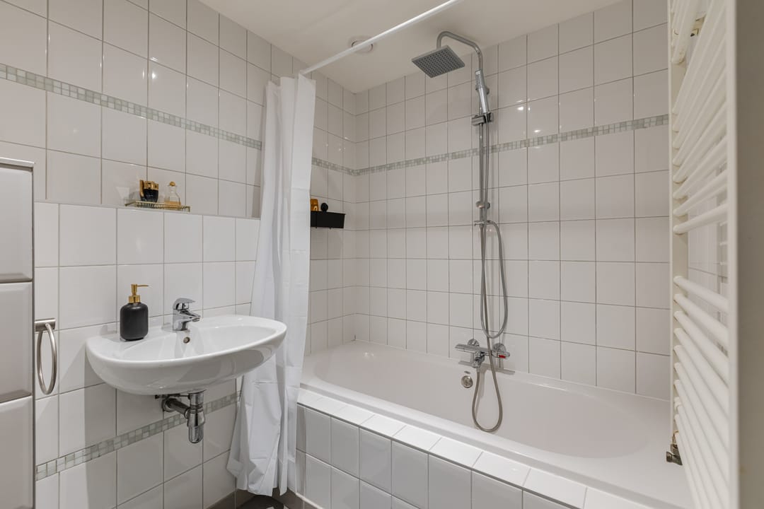 Photo 38 of Emmakade 1