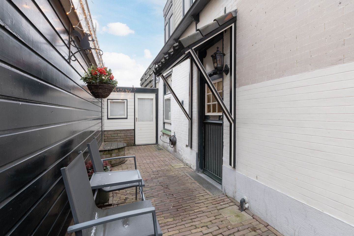 Photo 59 of Emmakade 1