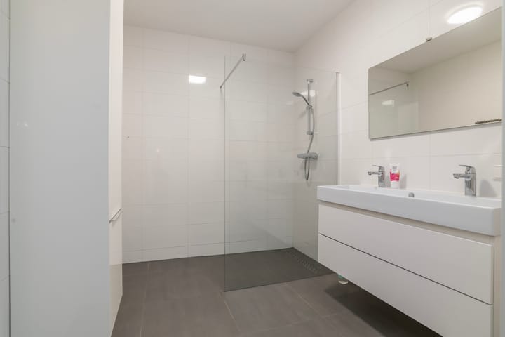 Foto 15 van Maashaven N.z. 865