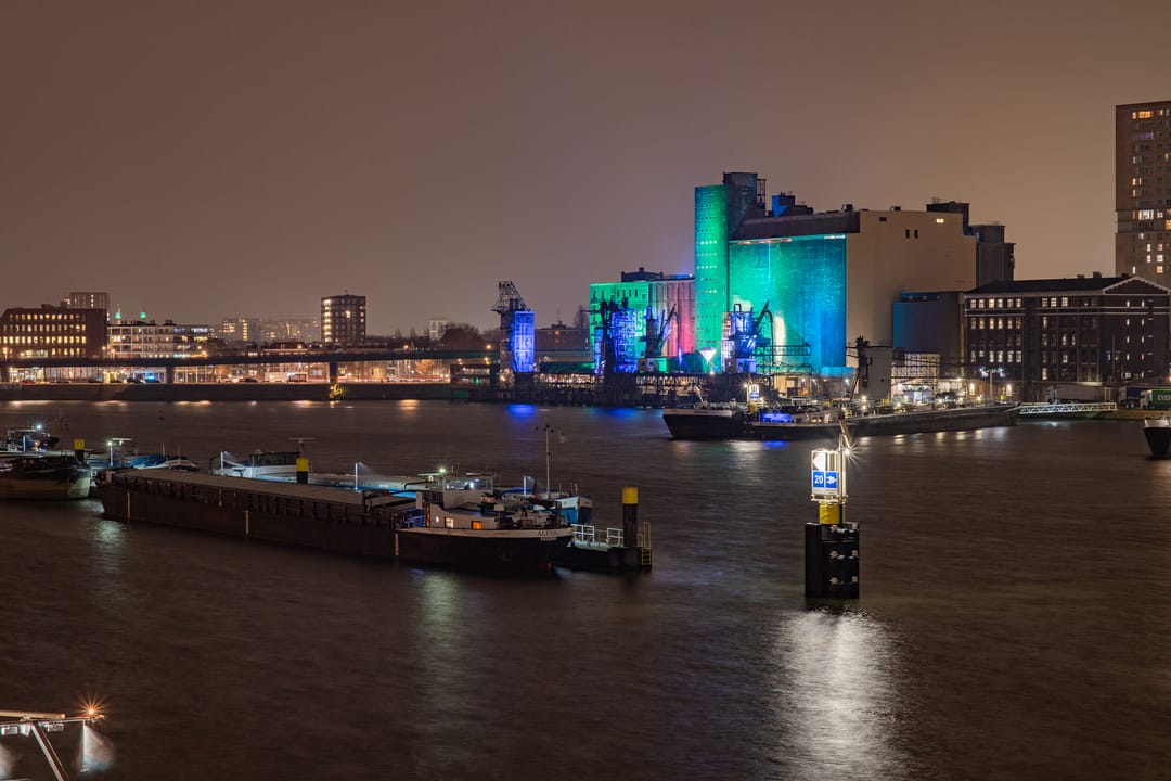 Foto 22 van Maashaven N.z. 865