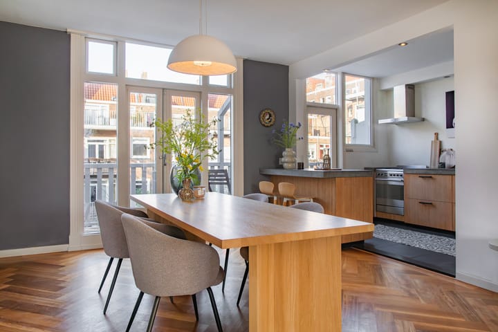 Photo 4 of Jacob Marisstraat 38-2