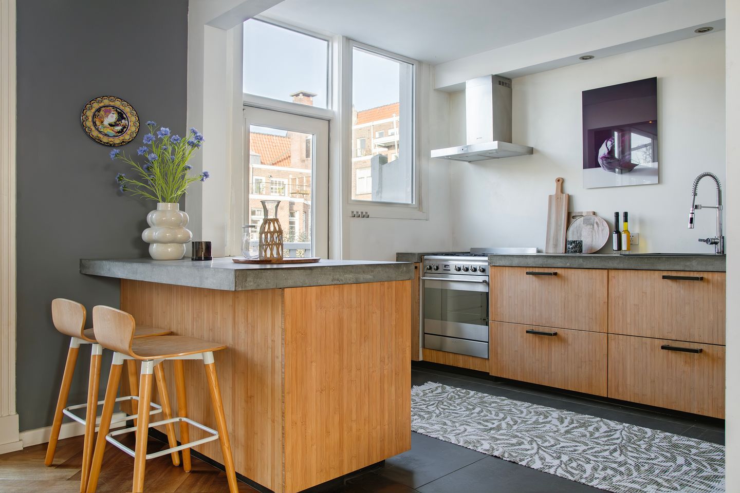 Photo 10 of Jacob Marisstraat 38-2