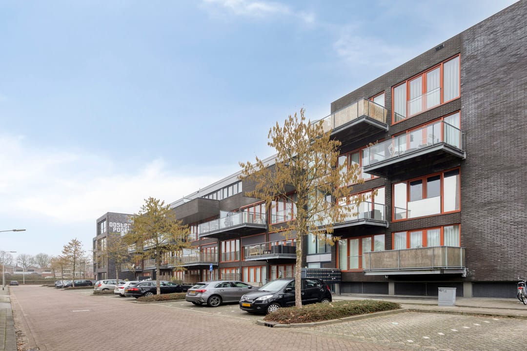 Foto 1 van Kamperfoeliestraat 12-H