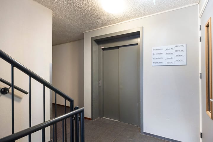 Foto 8 van Kamperfoeliestraat 12-H