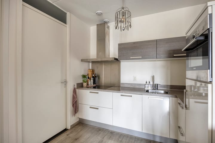 Foto 13 van Kamperfoeliestraat 12-H