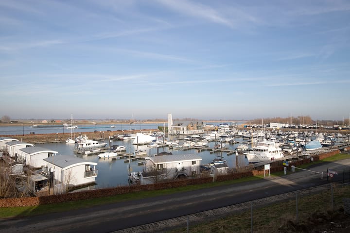 Foto 4 van Dorpsstraat 4-H