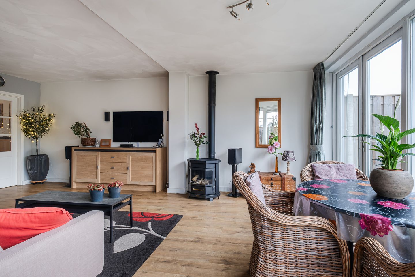 Photo 10 of Koninginnestraat 115