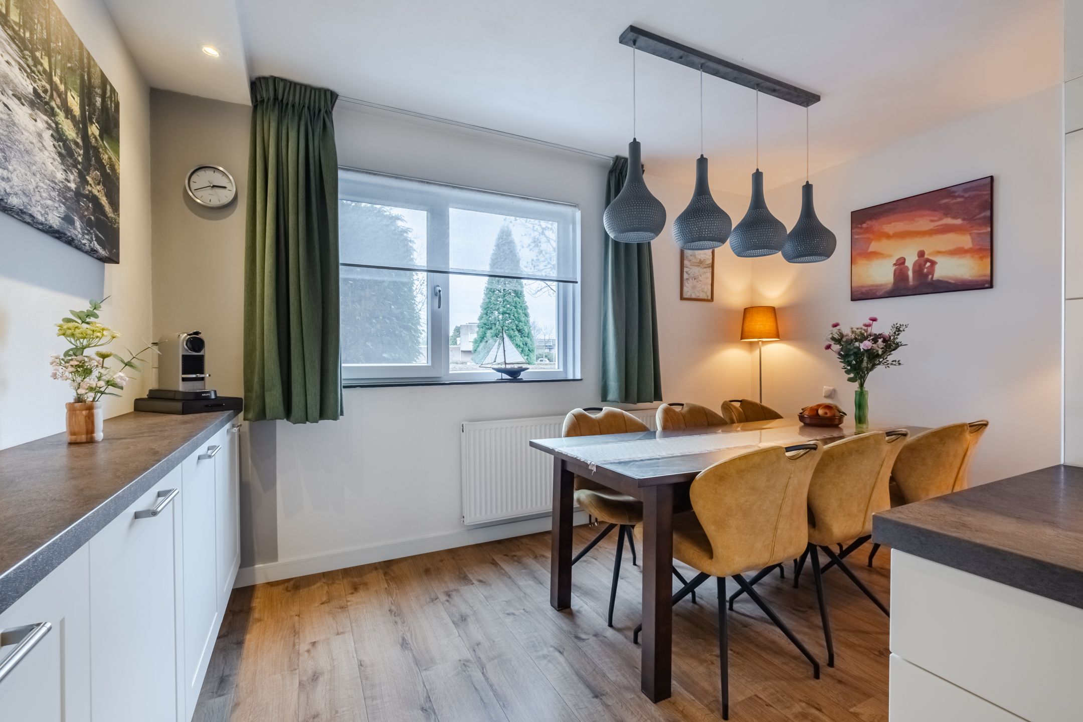 Photo 12 of Koninginnestraat 115