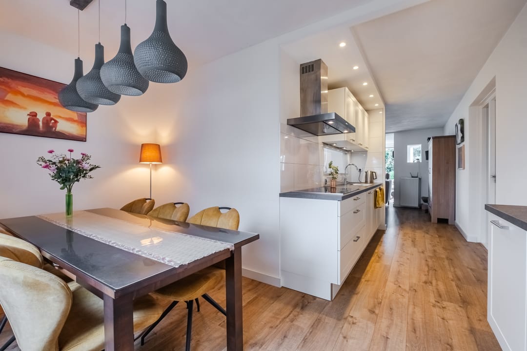 Photo 13 of Koninginnestraat 115