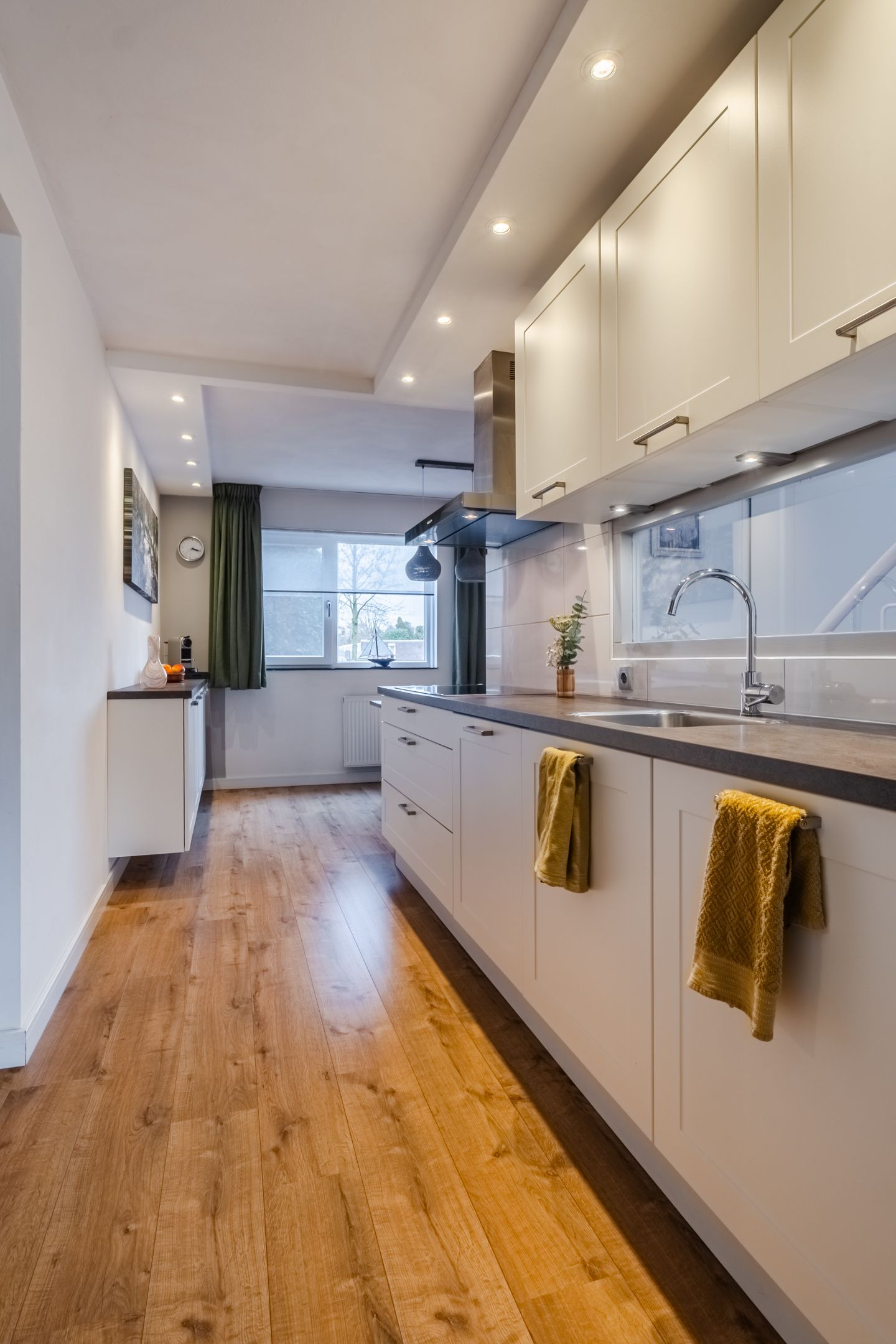 Photo 15 of Koninginnestraat 115