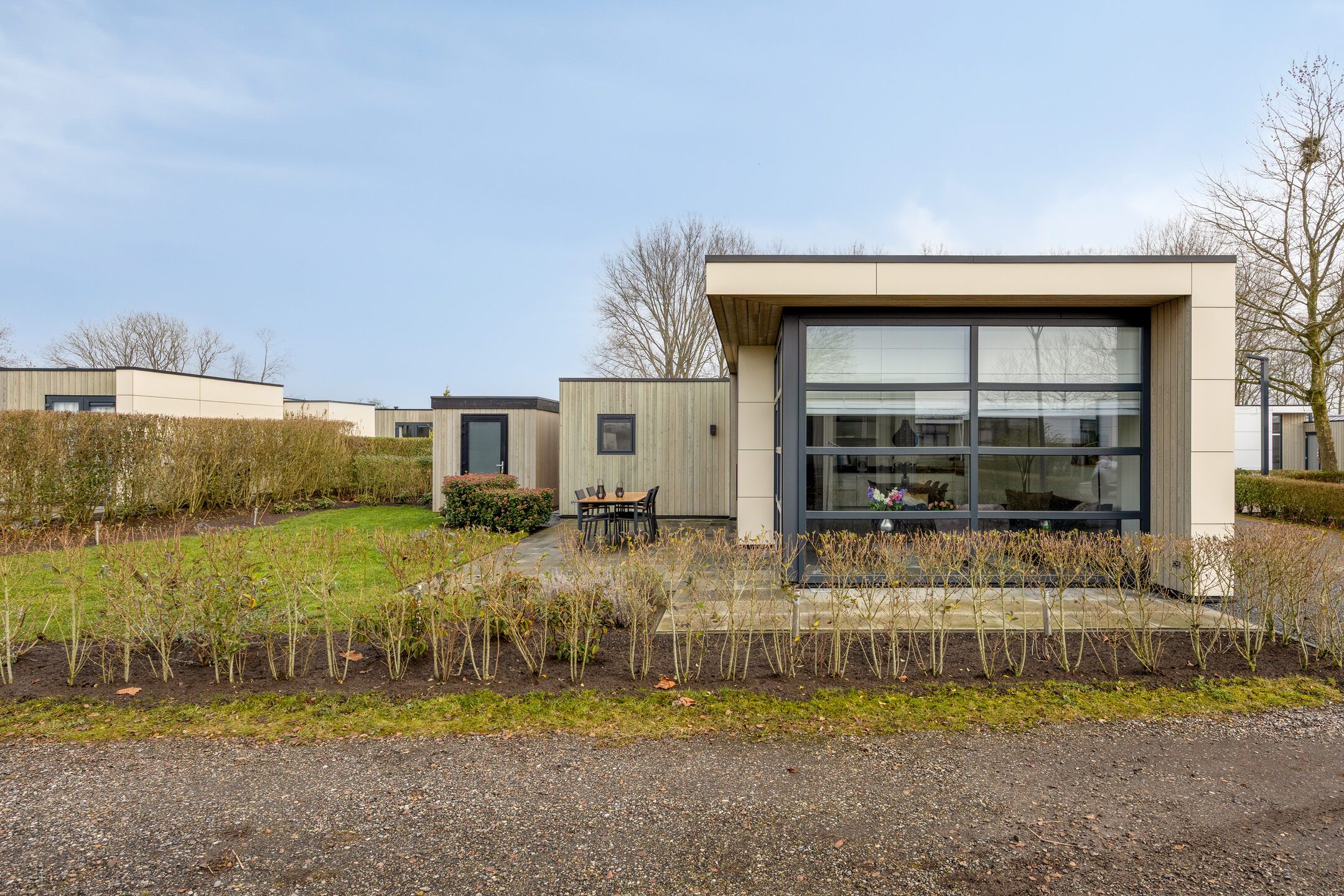 3-bedroom freehold villa in Nijkerk — photo 2 of 5