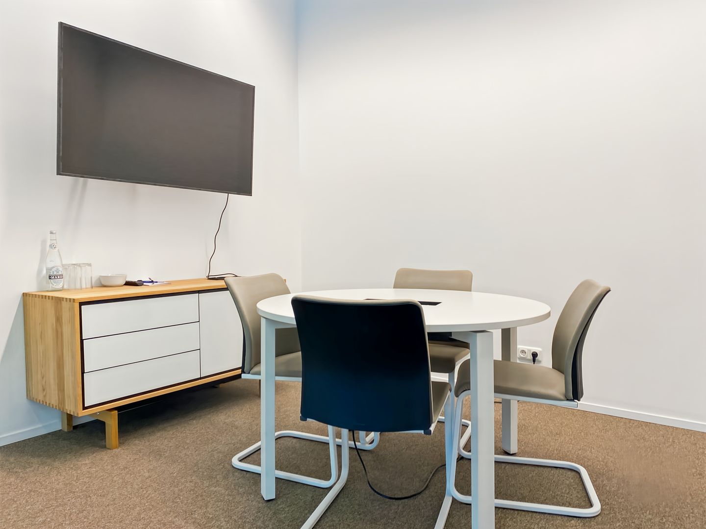 Bekijk foto 1 van Herikerbergweg 292-342