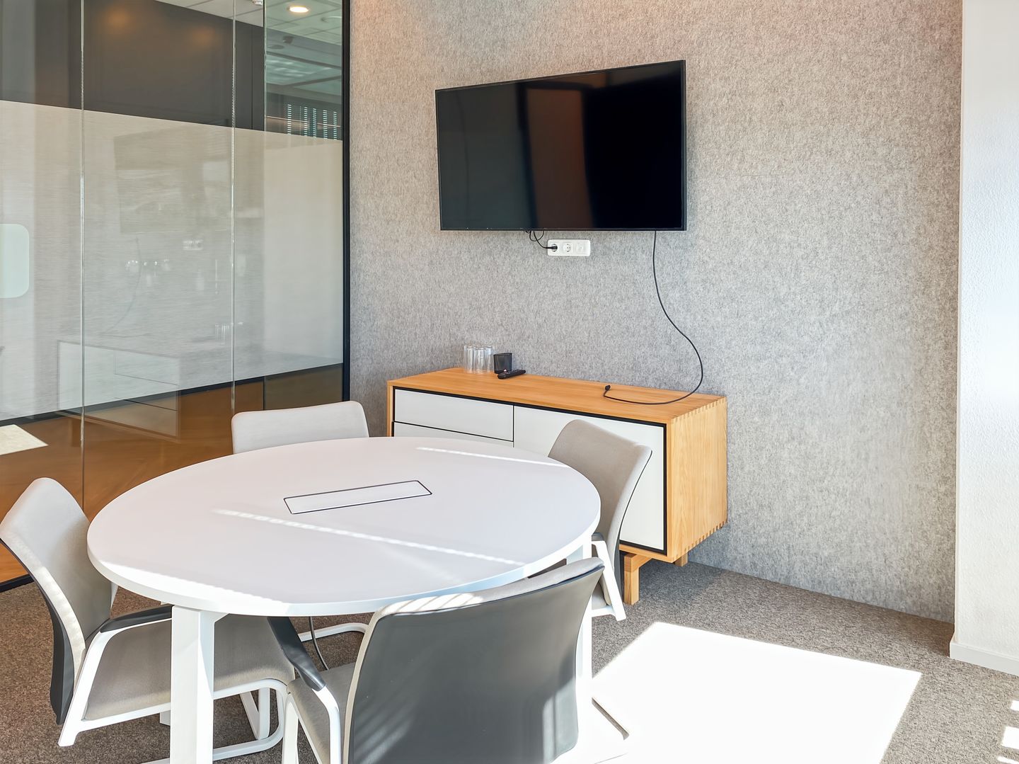 Bekijk foto 3 van Herikerbergweg 292-342