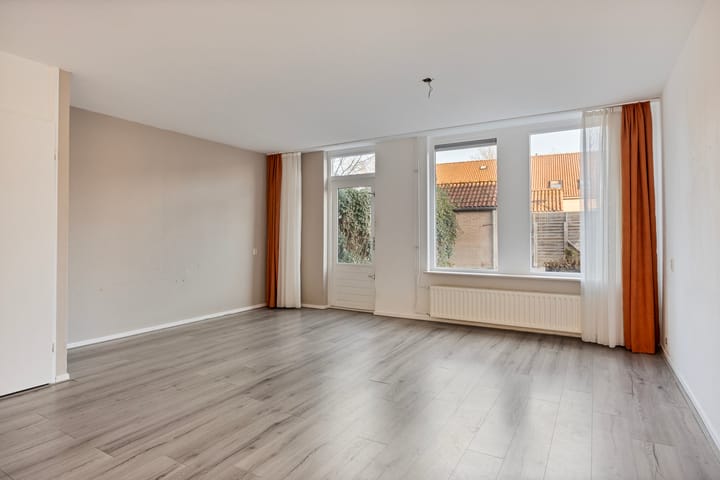 Foto 2 van Weerselosestraat 108