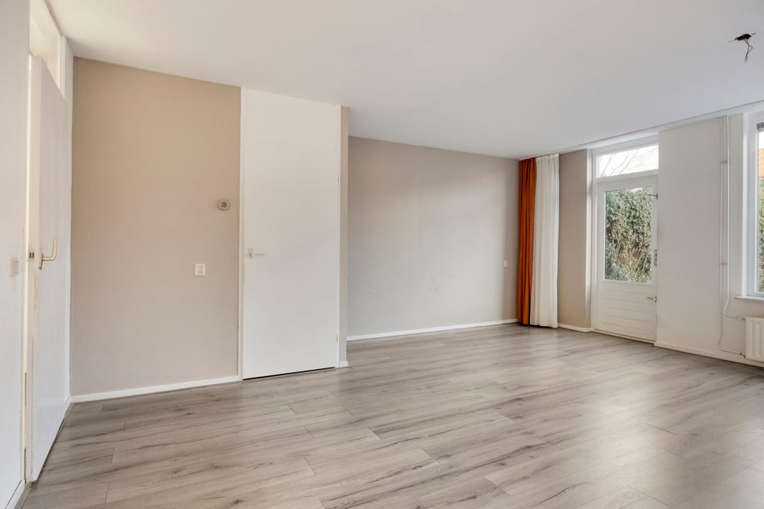 Foto 11 van Weerselosestraat 108