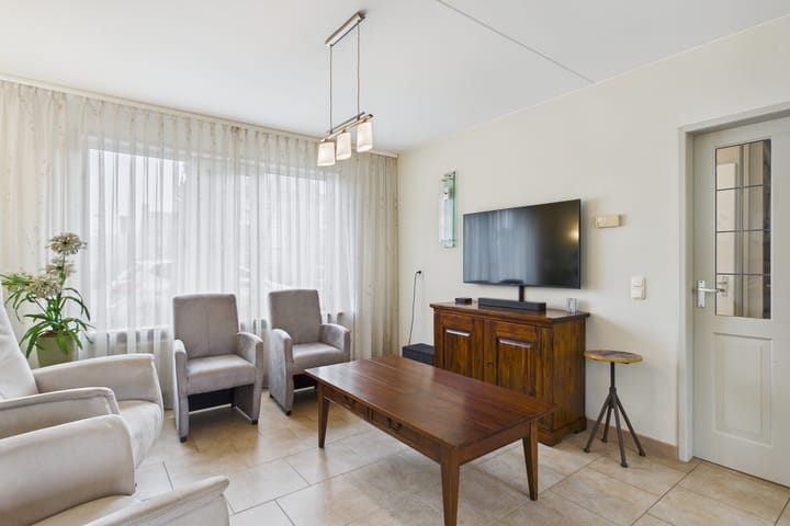 Foto 2 van Leharstraat 4