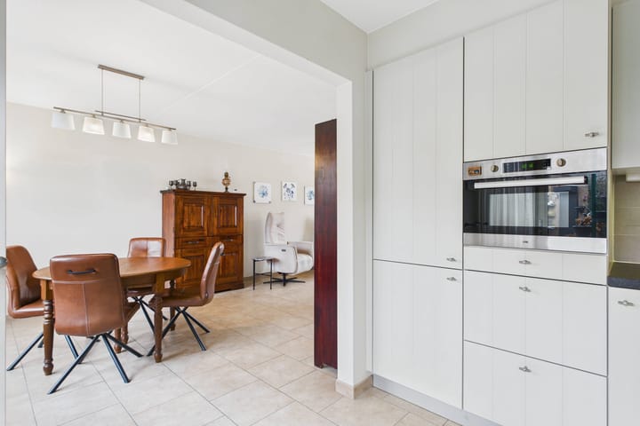 Foto 4 van Leharstraat 4