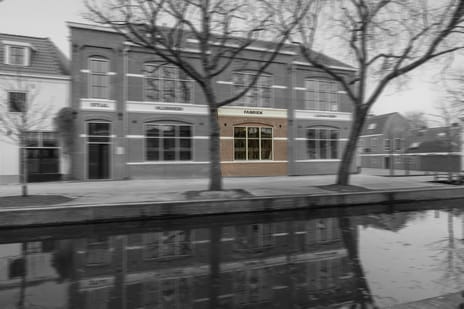 Stijl Klokkenfabriek Oude Haven Schoonhoven main image