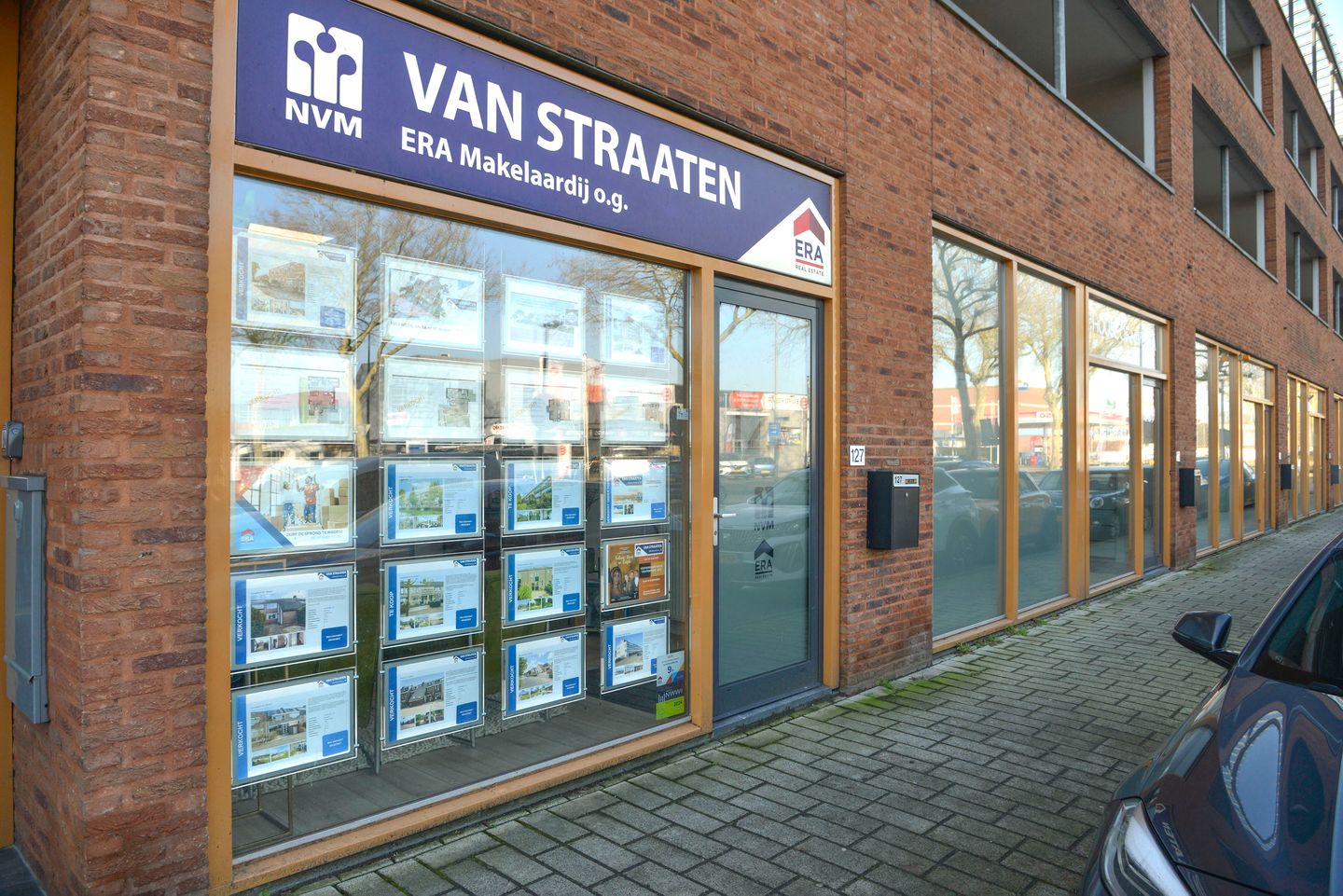 View photo 1 of Plein 2000 127