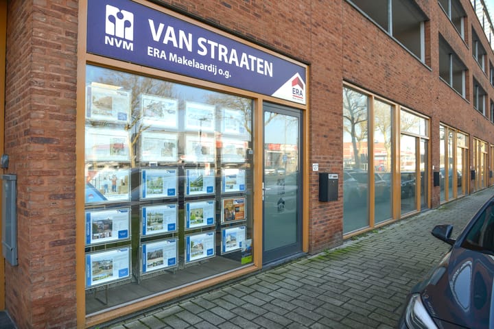 Plein 2000 127, Huizen