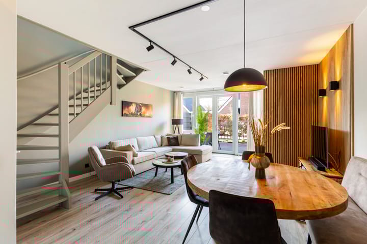 Foto 17 van H.F. Wakemanstraat 16