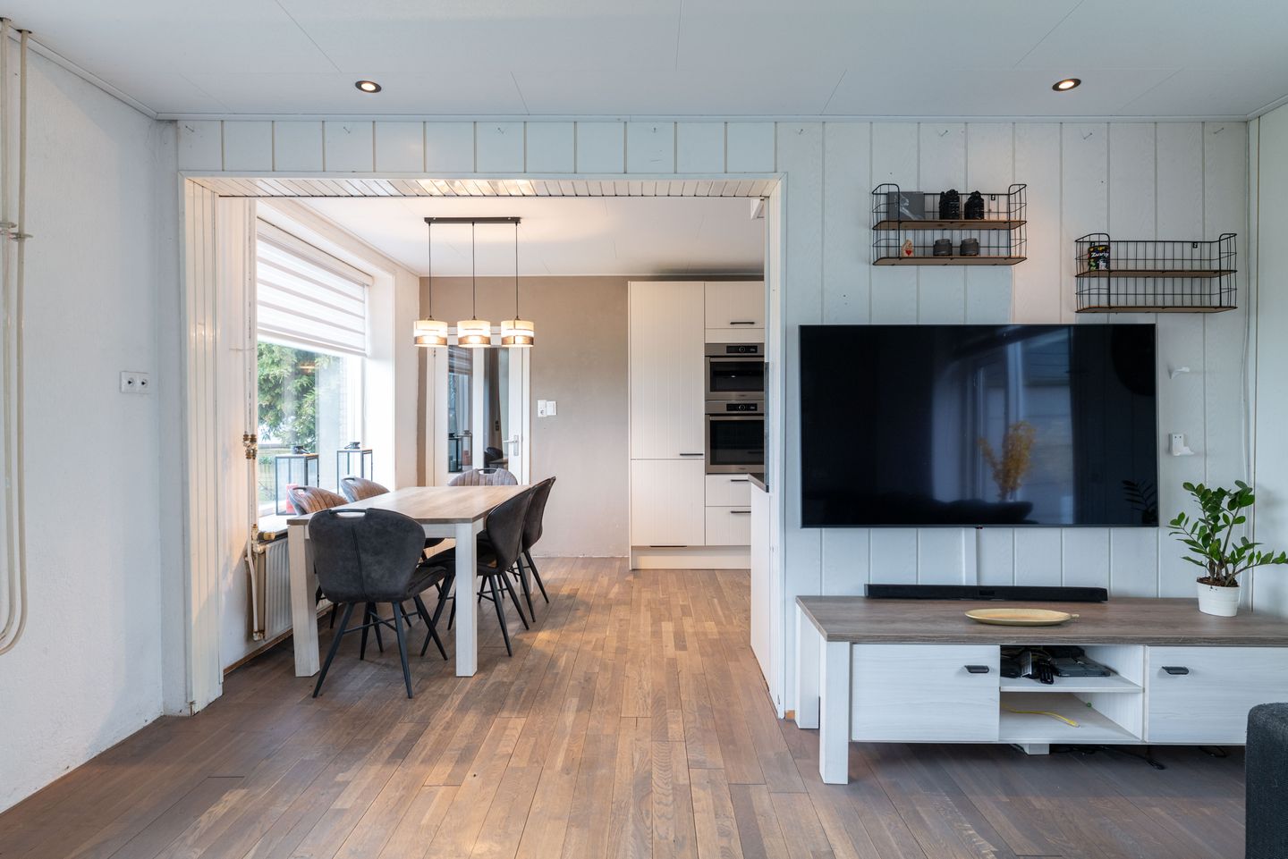 Foto 14 van Rijksstraatweg 6