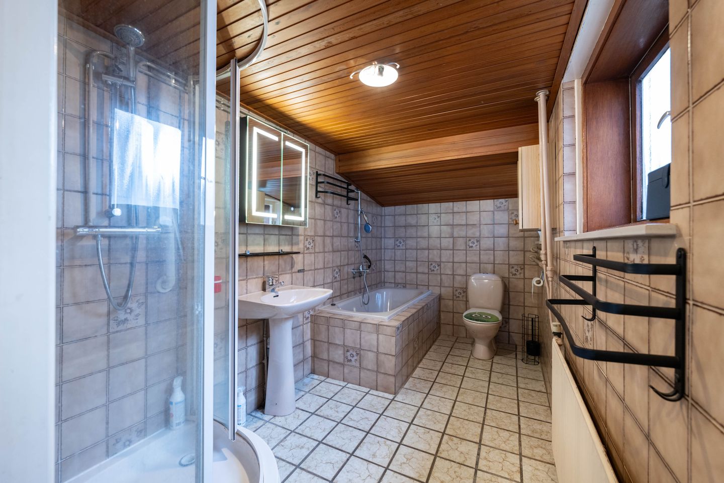 Foto 19 van Rijksstraatweg 6