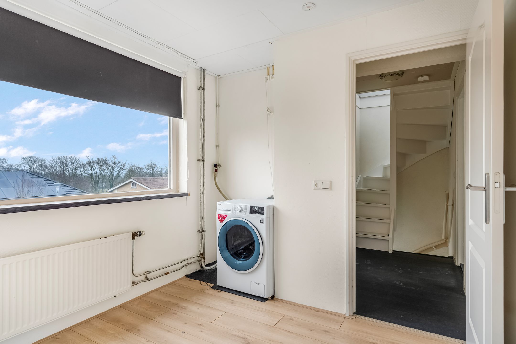 Photo 15 of Ribeslaan 11