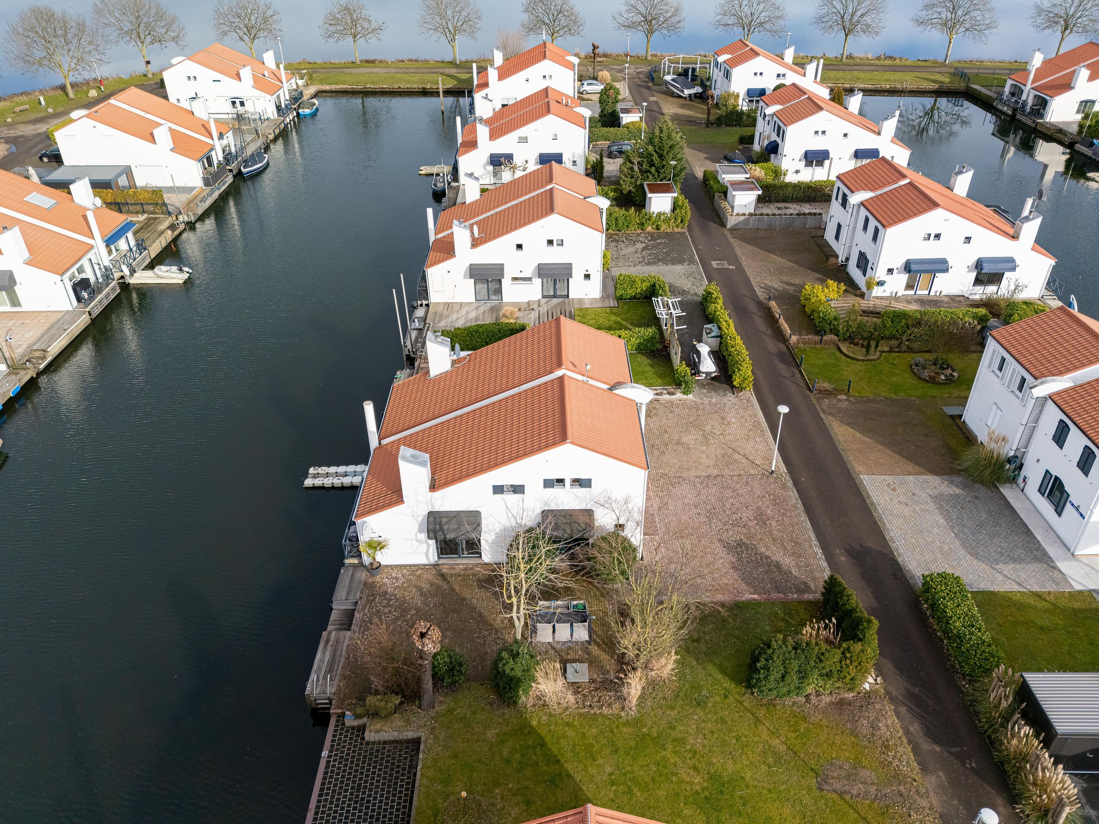 2-bedroom freehold villa in Roermond — photo 4 of 5