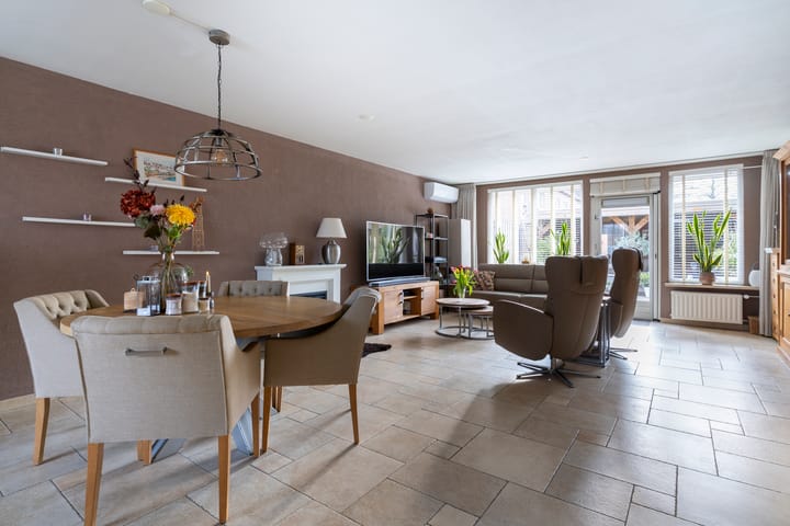 Foto 4 van Willem Klooshove 7