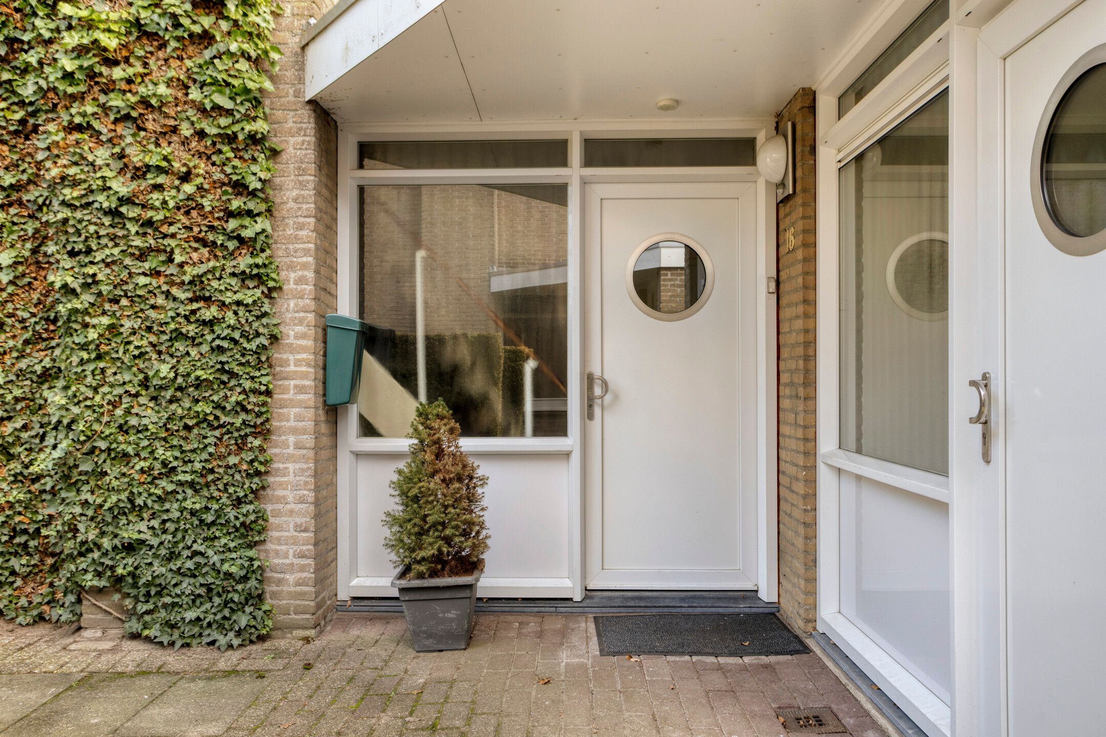 Photo 6 of Frans Erensstraat 16