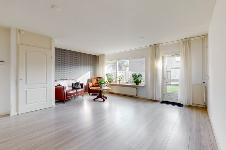 Foto 4 van Binnenplaats 1