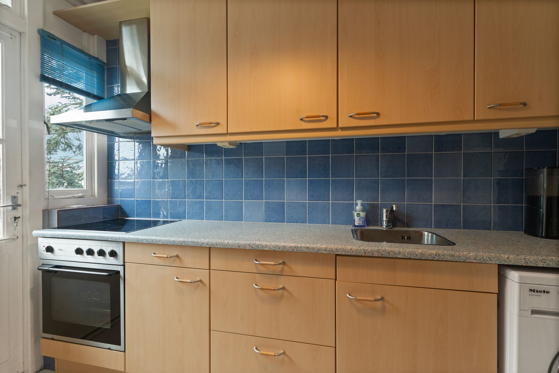 Foto 24 van Aronskelkweg 42