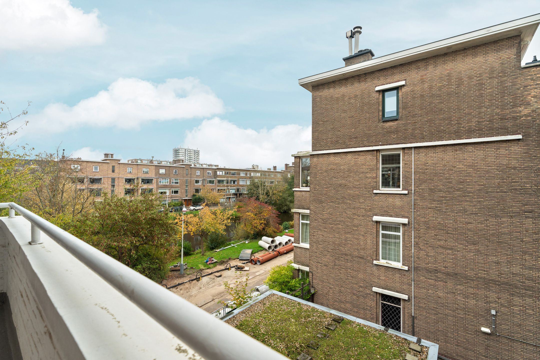 Foto 33 van Aronskelkweg 42