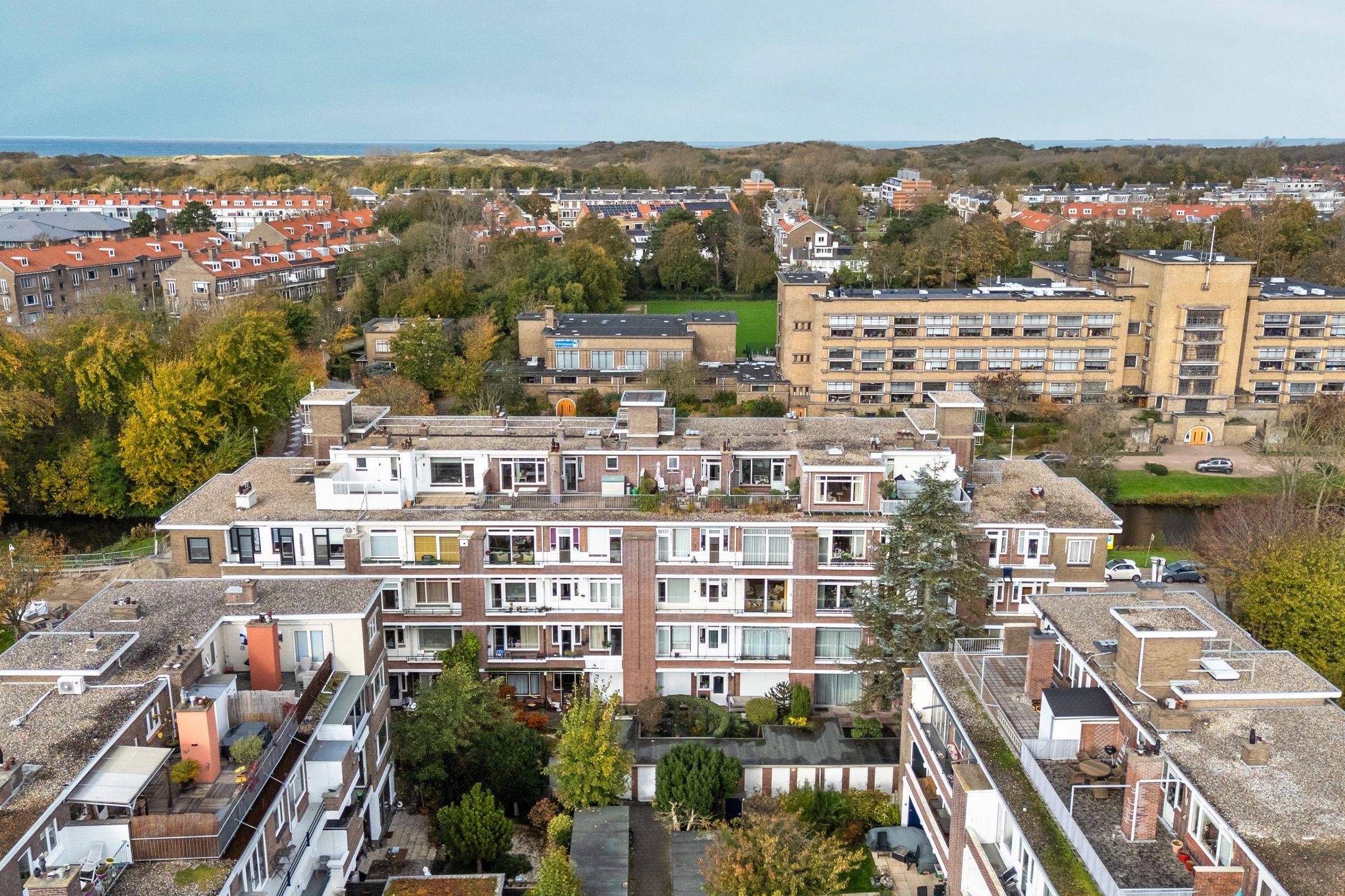 Foto 39 van Aronskelkweg 42